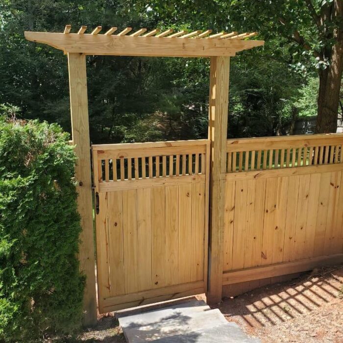 Remodeling Masters fence installation